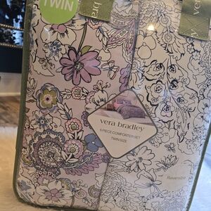 Vera Bradley Twin 6piece Reversible comforter set new